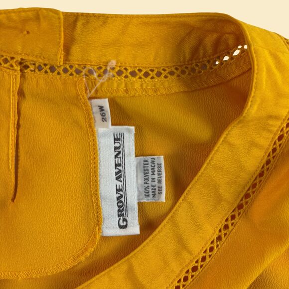 Vintage 70s blouse by Grove Avenue, size 26W womens lightweight short sleeve top - Picture 6 of 7